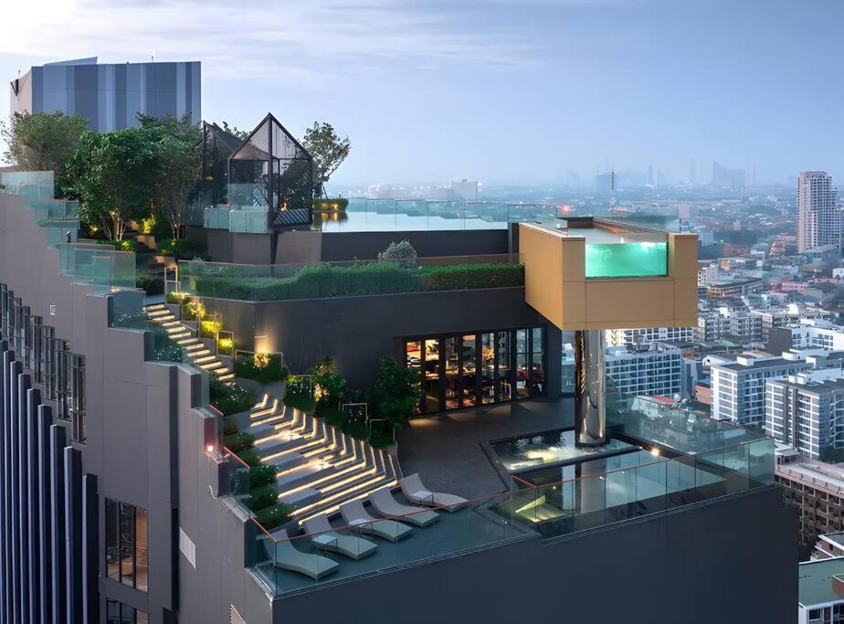 Central Pattaya Condo With Roof Top Pool Exterior photo